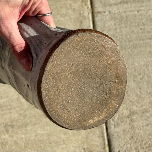 Vintage studio pottery ceramic decorative pitcher - Picture 5 of 8